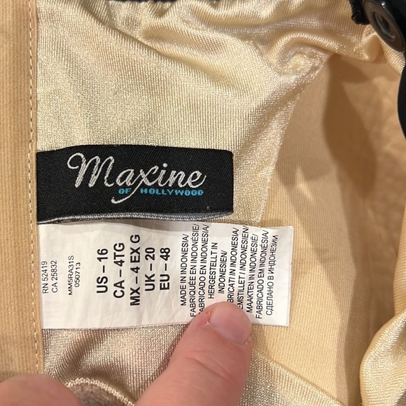 Maxine of Hollywood Vibrant Multicolor Wave Ride Swimsuit Size 16 - Picture 8 of 10